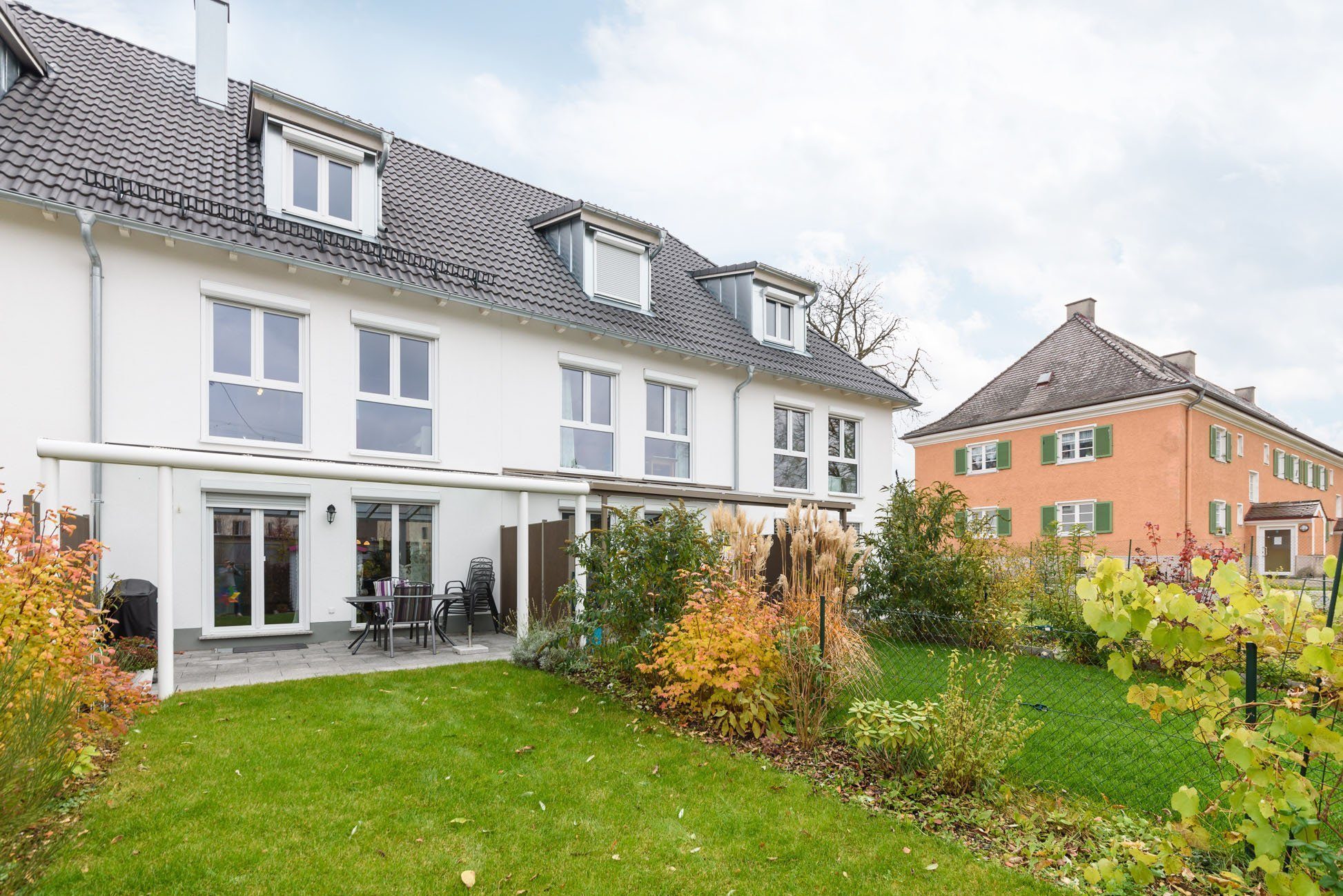 Aigner Immobilien GmbH - Immobilienangebot - 85764 Oberschleißheim - Oberschleißheim - Reihenhaus - Neuwertiges Reihenmittelhaus mit 5 Schlafzimmer in Oberschleißheim