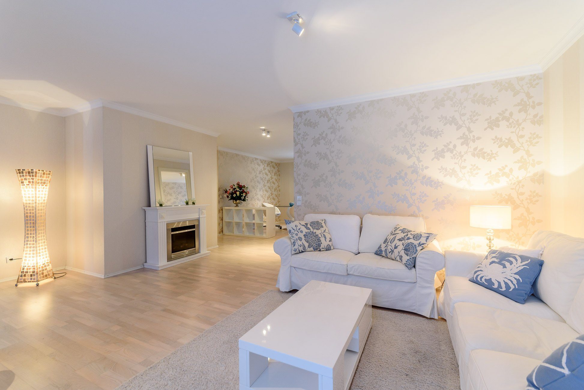 Aigner Immobilien GmbH - Immobilienangebot - 81927 München - Bogenhausen - Erdgeschosswohnung - Schöne 2,5-Zimmer-Wohnung mit Süd-Terrasse in Bogenhausen