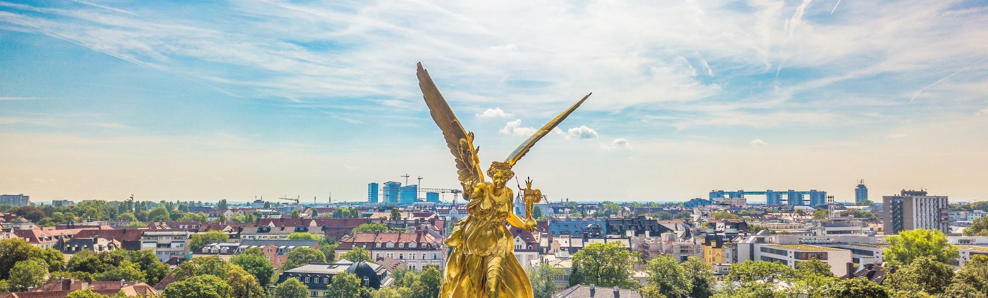 Ansicht von München mit dem goldenen Friedensengel