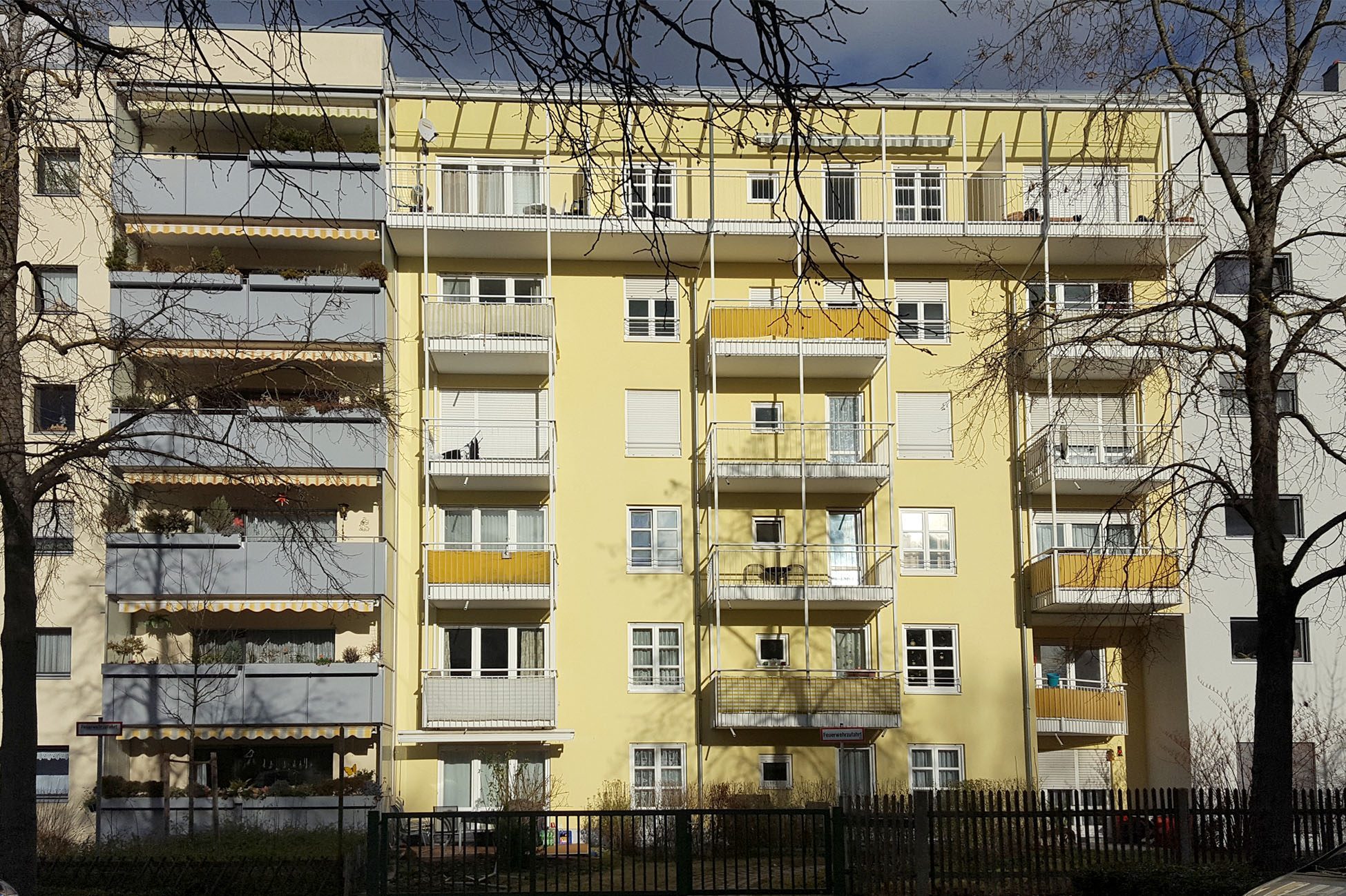 Aigner Immobilien GmbH - Immobilienangebot - 80992 München - Moosach - Eigentumswohnung (Invest.) - solide Kapitalanlage - gut vermietete 3-Zi. Whg. in U-Bahnnähe und Südwest-Balkon