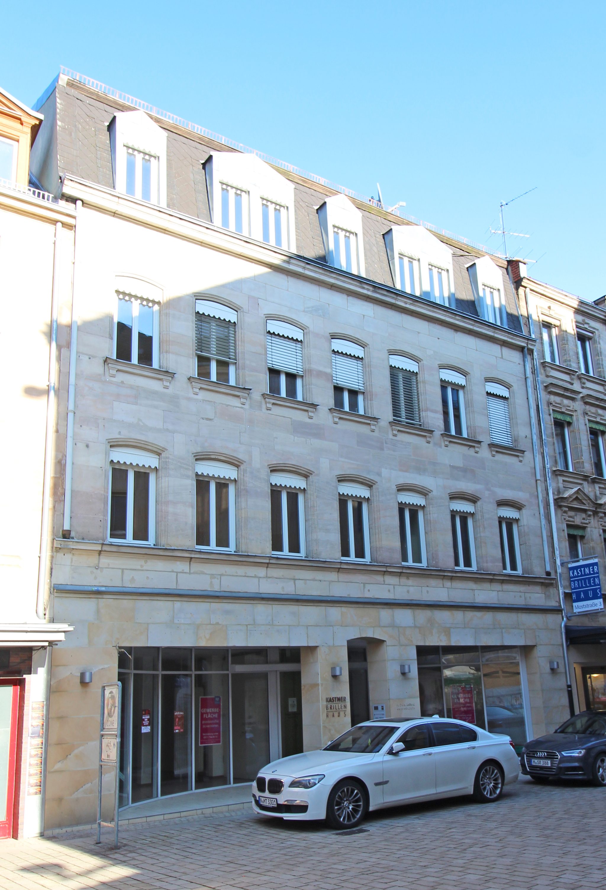 Aigner Immobilien GmbH - Immobilienangebot - 90762 Fürth - Fürth (Bergstraße) - Wohn-/Geschäftshaus (Invest.) - Attraktives Wohn- und Geschäftshaus zur Entwicklung in der Fürther Innenstadt