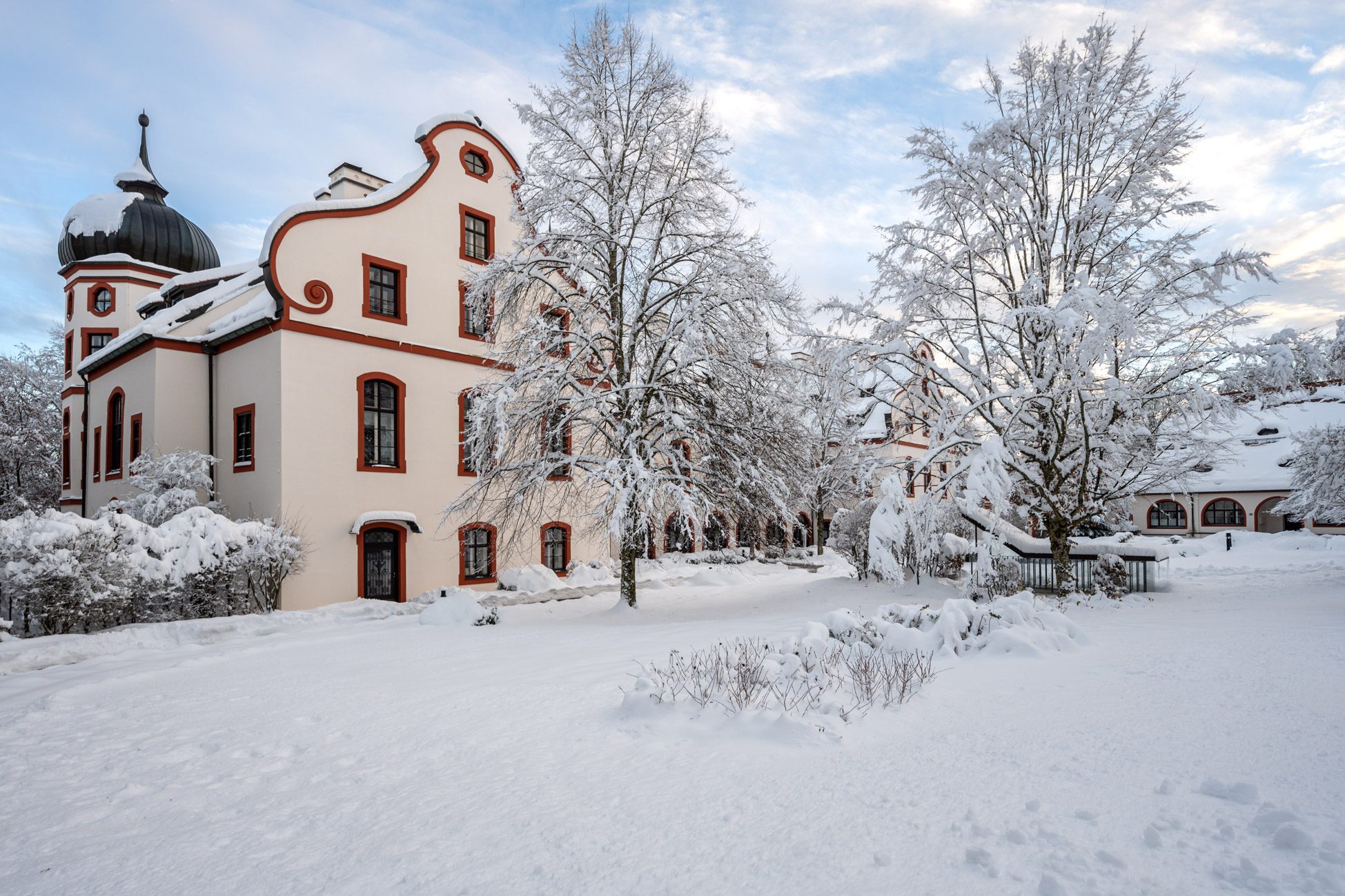 Aigner Immobilien GmbH - Immobilienangebot - 82547 Eurasburg - Eurasburg - Einfamilienhaus - Fürstlich Wohnen im Schloss Nähe Starnberger See
