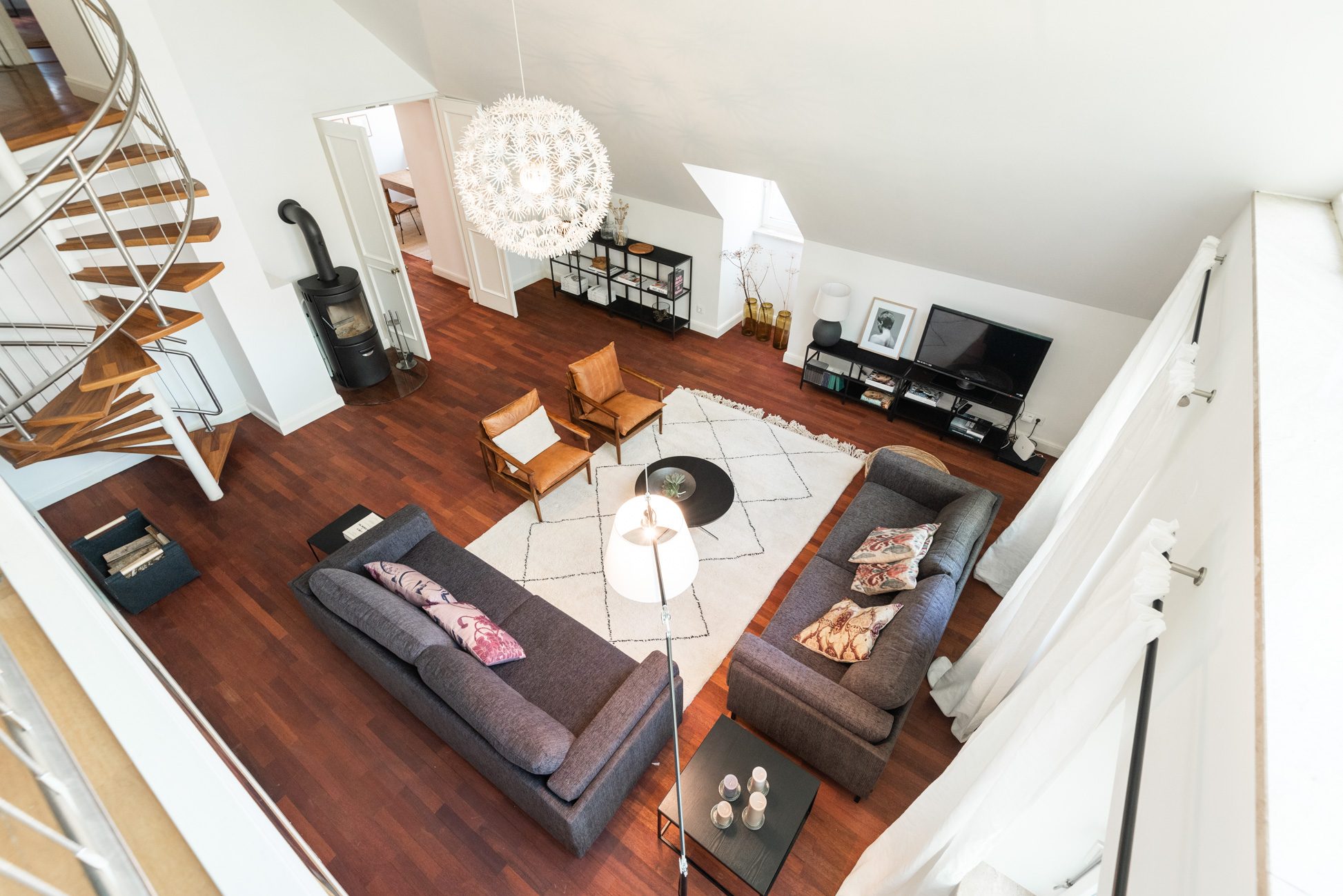 Aigner Immobilien GmbH - Immobilienangebot - 81479 München - Solln - Dachgeschosswohnung - Bestlage Alt-Solln - Dachgeschosswohnung mit höchster Wohnqualität