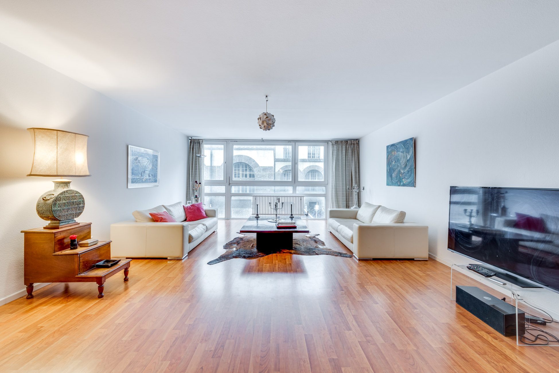 Aigner Immobilien GmbH - Immobilienangebot - 80799 München - Maxvorstadt - Etagenwohnung - Am Knotenpunkt des Akademieviertel: Helle 3-Zimmer-Wohnung am Geschwister-Scholl-Platz