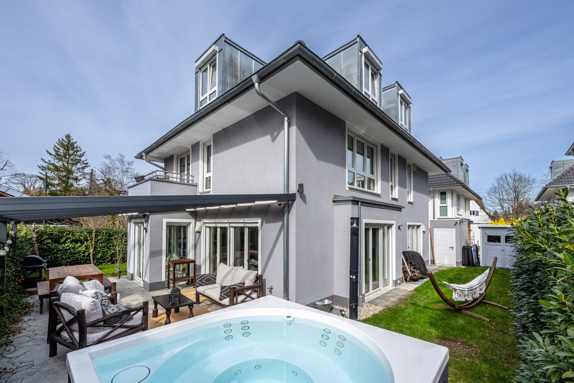 Aigner Immobilien GmbH - Immobilienangebot - 85521 Riemerling - Hohenbrunn-Riemerling - Einfamilienhaus - Hier erfüllen sich Wohnträume - Großzügiges Familienparadies im Herzen Riemerlings