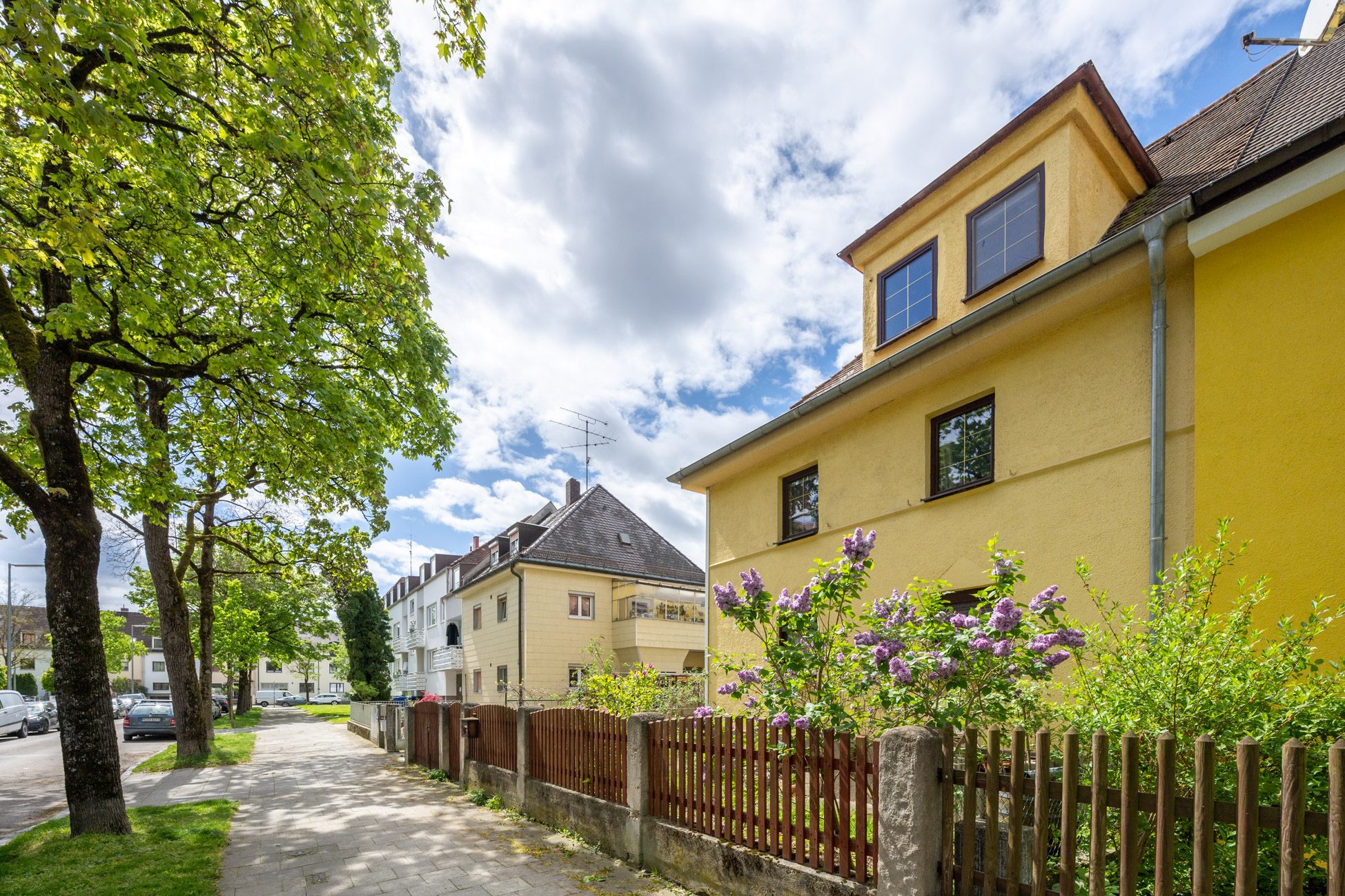 Aigner Immobilien GmbH - Immobilienangebot - 80689 München - Laim - Doppelhaushälfte - Doppelhaushälfte mit Kaffeemühlencharme in Laim - begehrt, ruhig und viel Potenzial