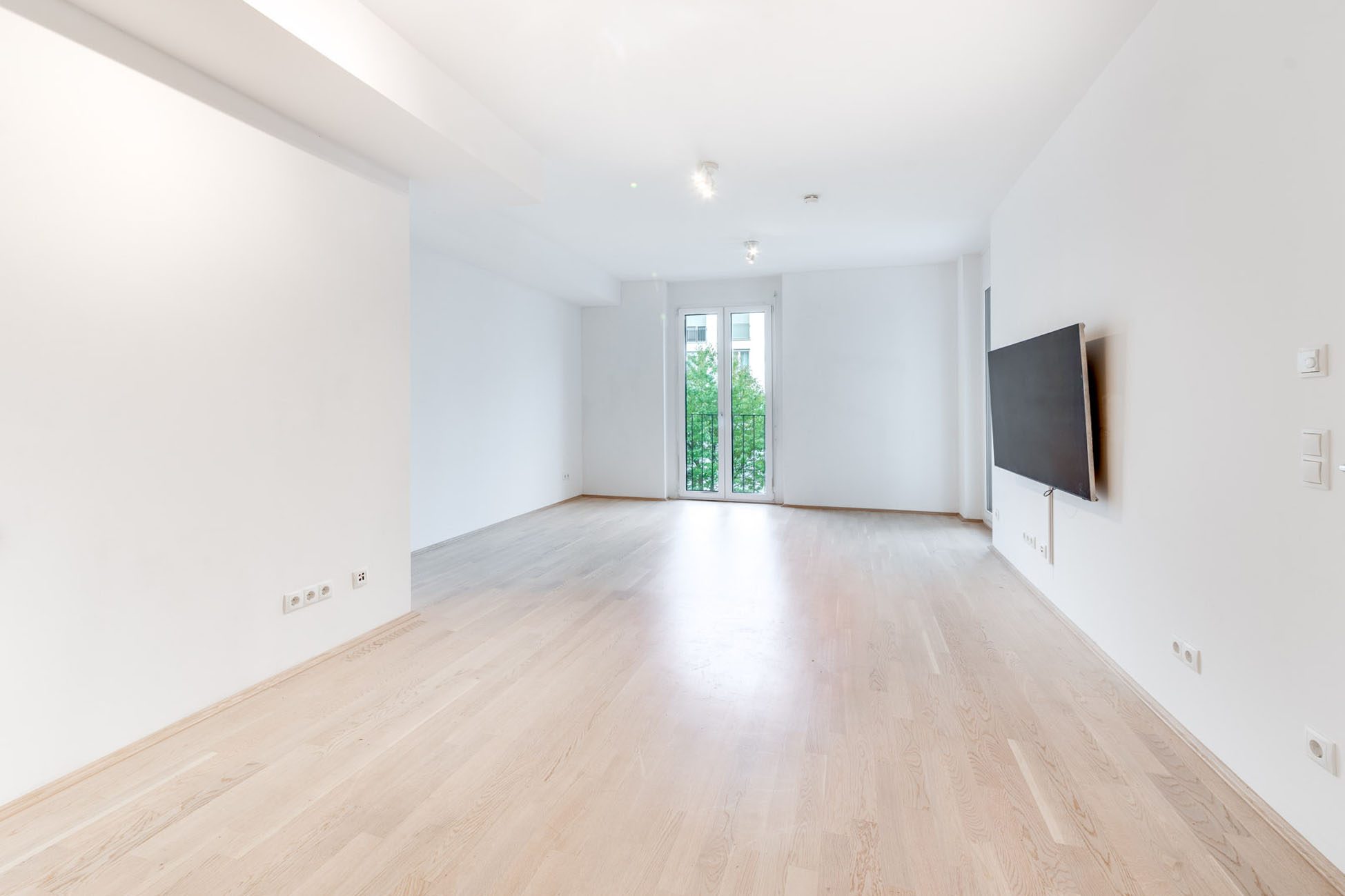 Aigner Immobilien GmbH - Immobilienangebot - 80809 München - Moosach - Etagenwohnung - Attraktive 3-Zimmer Wohnung mit zwei Bädern und Süd-Loggia – Perfekter Wohnkomfort für gehobene Ansprüche!