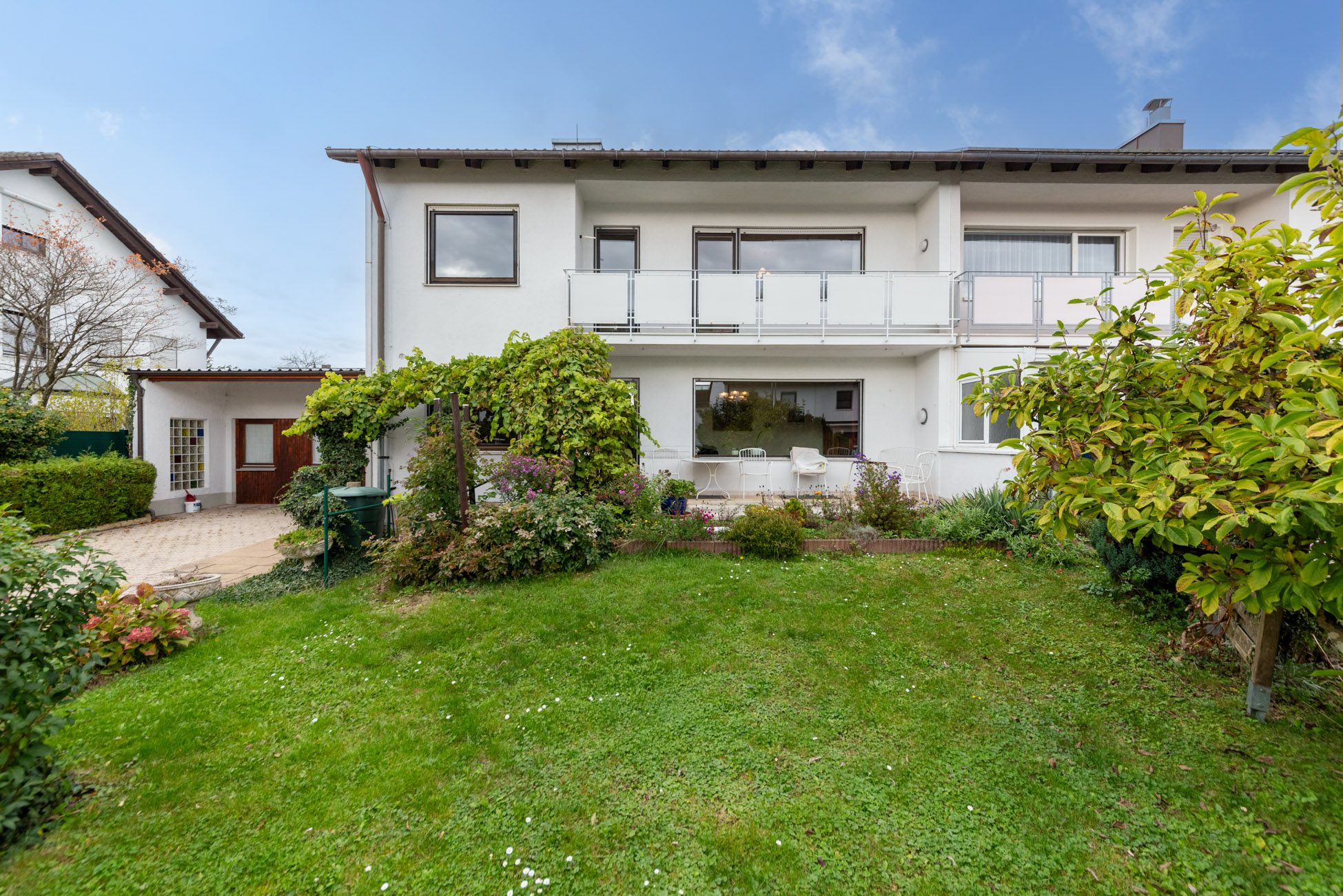 Aigner Immobilien GmbH - Immobilienangebot - 80999 München - Allach - Doppelhaushälfte - Familienidyll mit Gestaltungspotential: Doppelhaushälfte in begehrter Lage