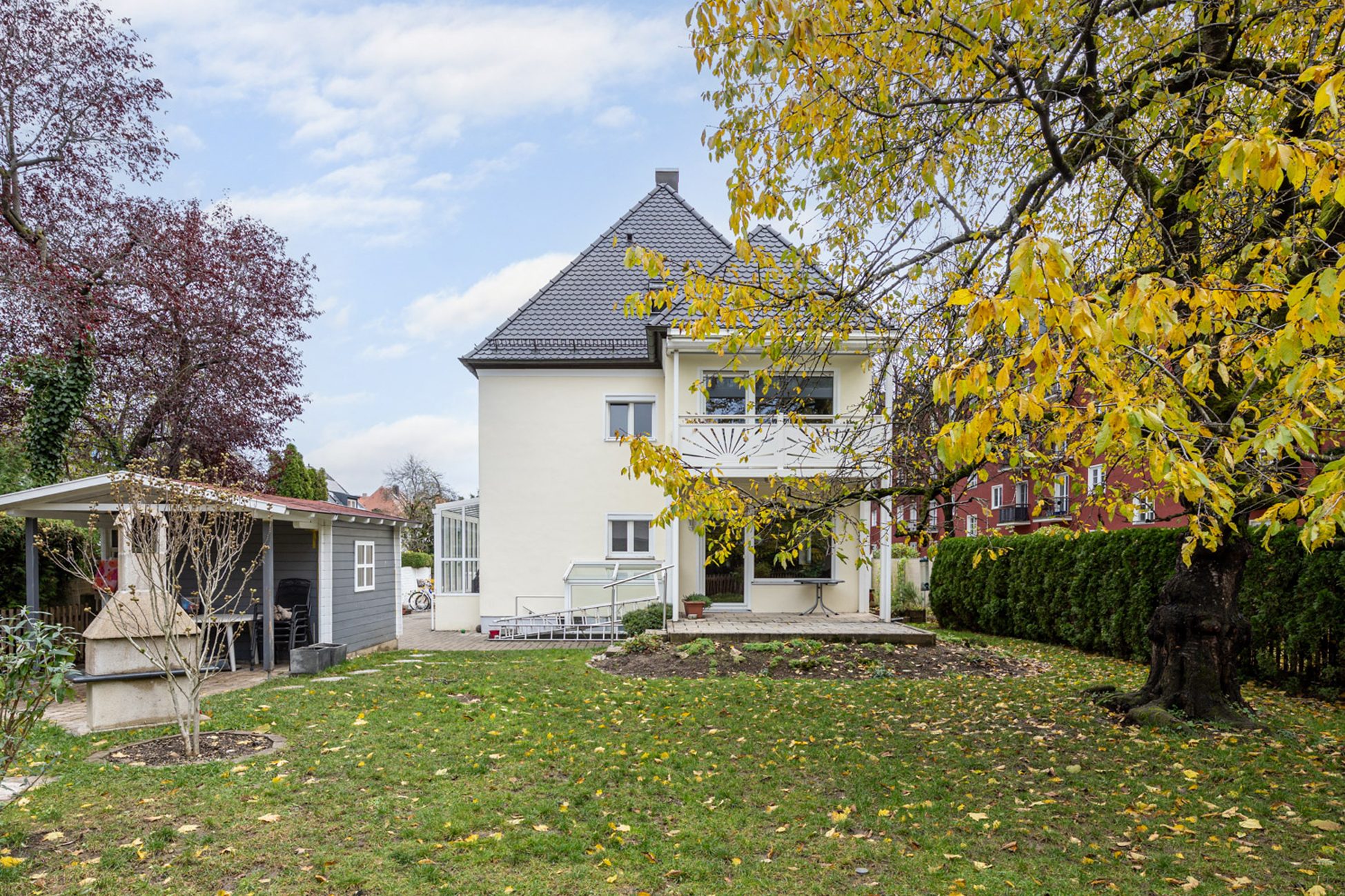 Aigner Immobilien GmbH - Immobilienangebot - 80687 München - Laim - Einfamilienhaus mit Einliegerwohnung - Seltene Gelegenheit: Charmantes Kaffeemühlenhaus nahe dem Schlosspark Nymphenburg