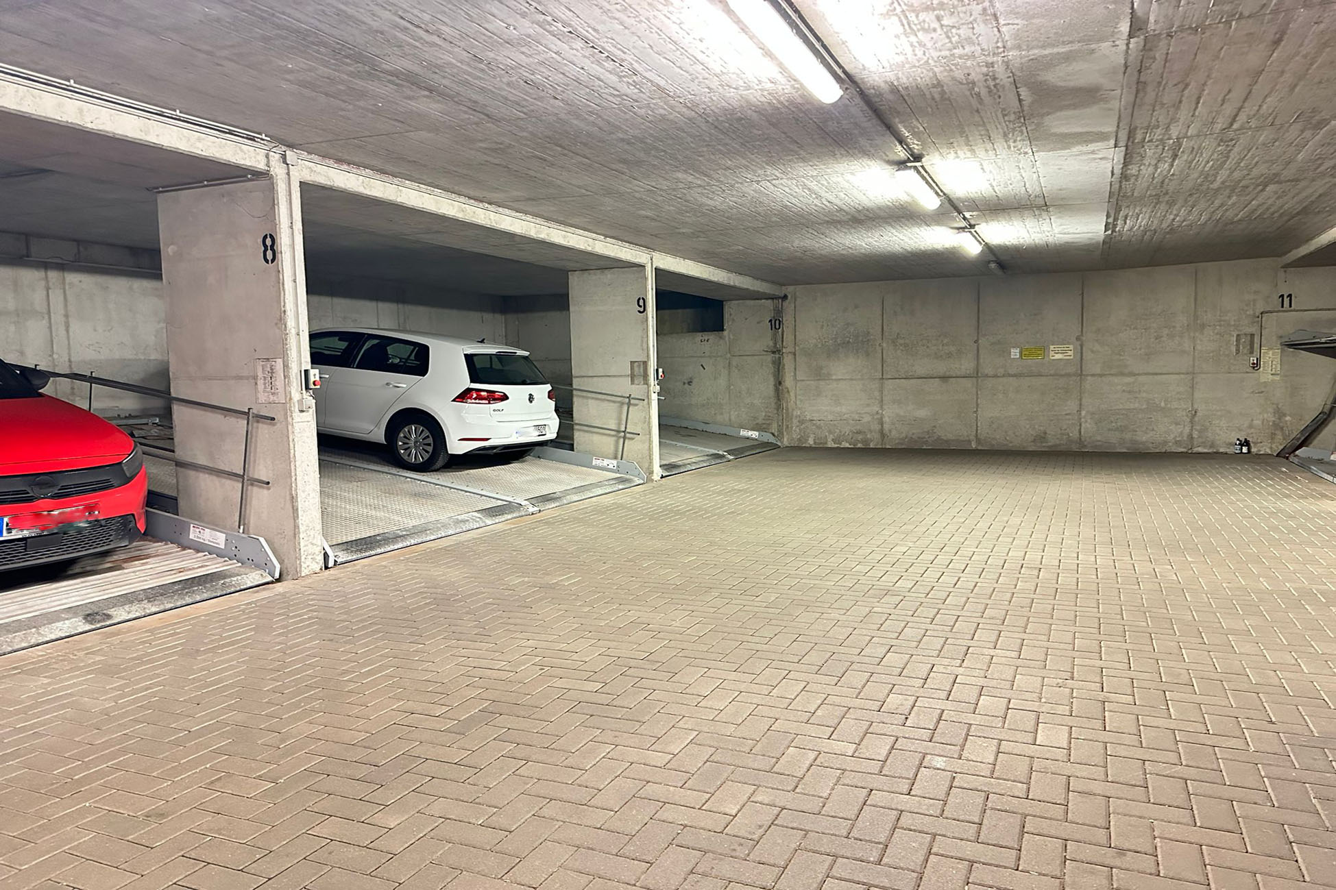Aigner Immobilien GmbH - Immobilienangebot - 85356 Freising - Freising-Stadt - Garage Stellplatz
