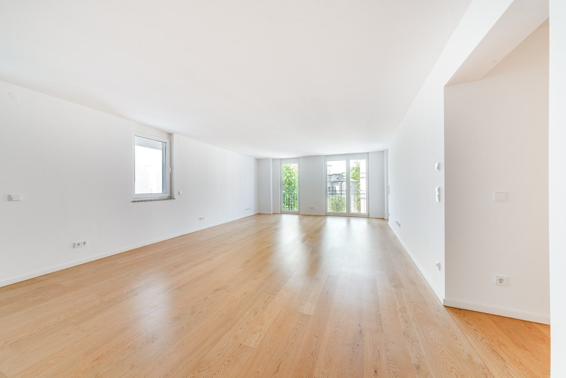 Aigner Immobilien GmbH - Immobilienangebot - 80337 München - Ludwigsvorstadt - Etagenwohnung - Isarvorstadt von ihrer besten Seite: Lichterfüllter Wohntraum in der dritten Etage