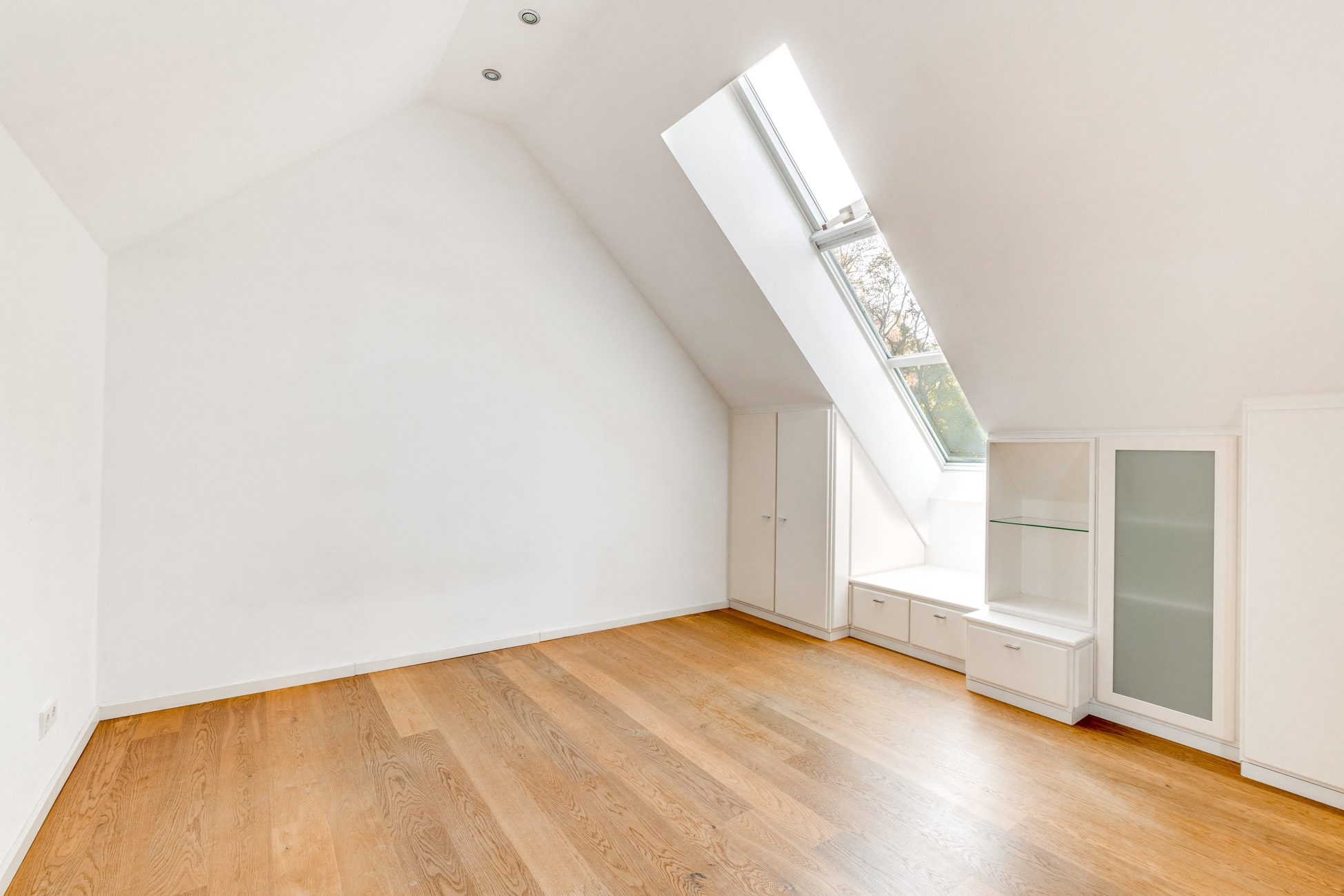 Aigner Immobilien GmbH - Immobilienangebot - 81673 München - Berg am Laim - Dachgeschosswohnung - Moderne Dachgeschosswohnung mit hochwertigen Ausstattungsmerkmalen in Berg am Laim