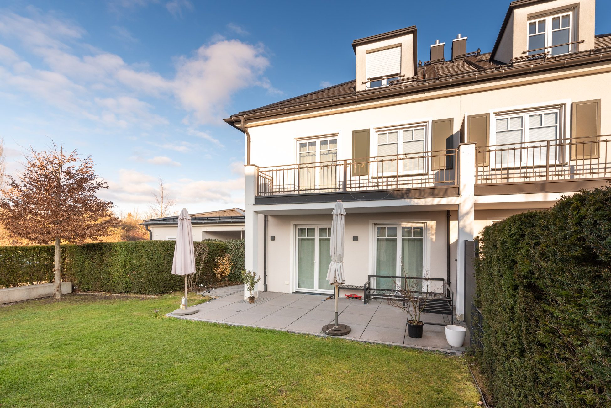 Aigner Immobilien GmbH - Immobilienangebot - 85609 Aschheim - Aschheim - Doppelhaushälfte - Stilvolle und geräumige Doppelhaushälfte am Erholungspark Aschheim