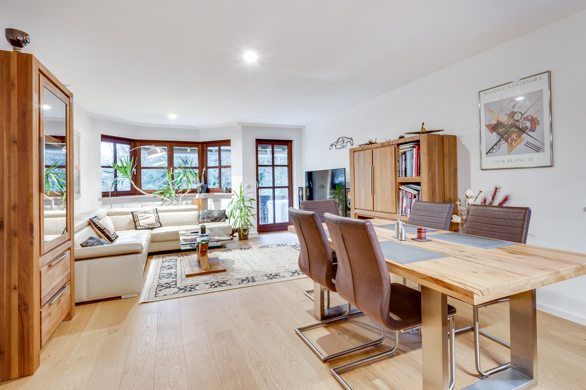 Aigner Immobilien GmbH - Immobilienangebot - 81827 München - Waldtrudering - Etagenwohnung - Charmante 3-Zimmer-Wohnung mit idealem Schnitt und Blick ins Grüne