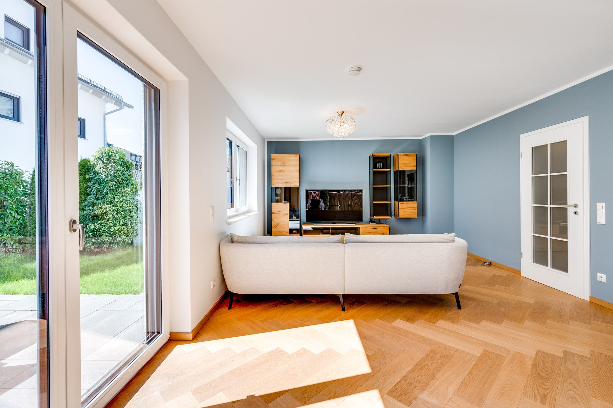 Aigner Immobilien GmbH - Immobilienangebot - 81825 München - Trudering - Doppelhaushälfte - Zeitlos schön – Hochwertige Doppelhaushälfte mit Stil & Substanz in ruhiger Lage von Trudering