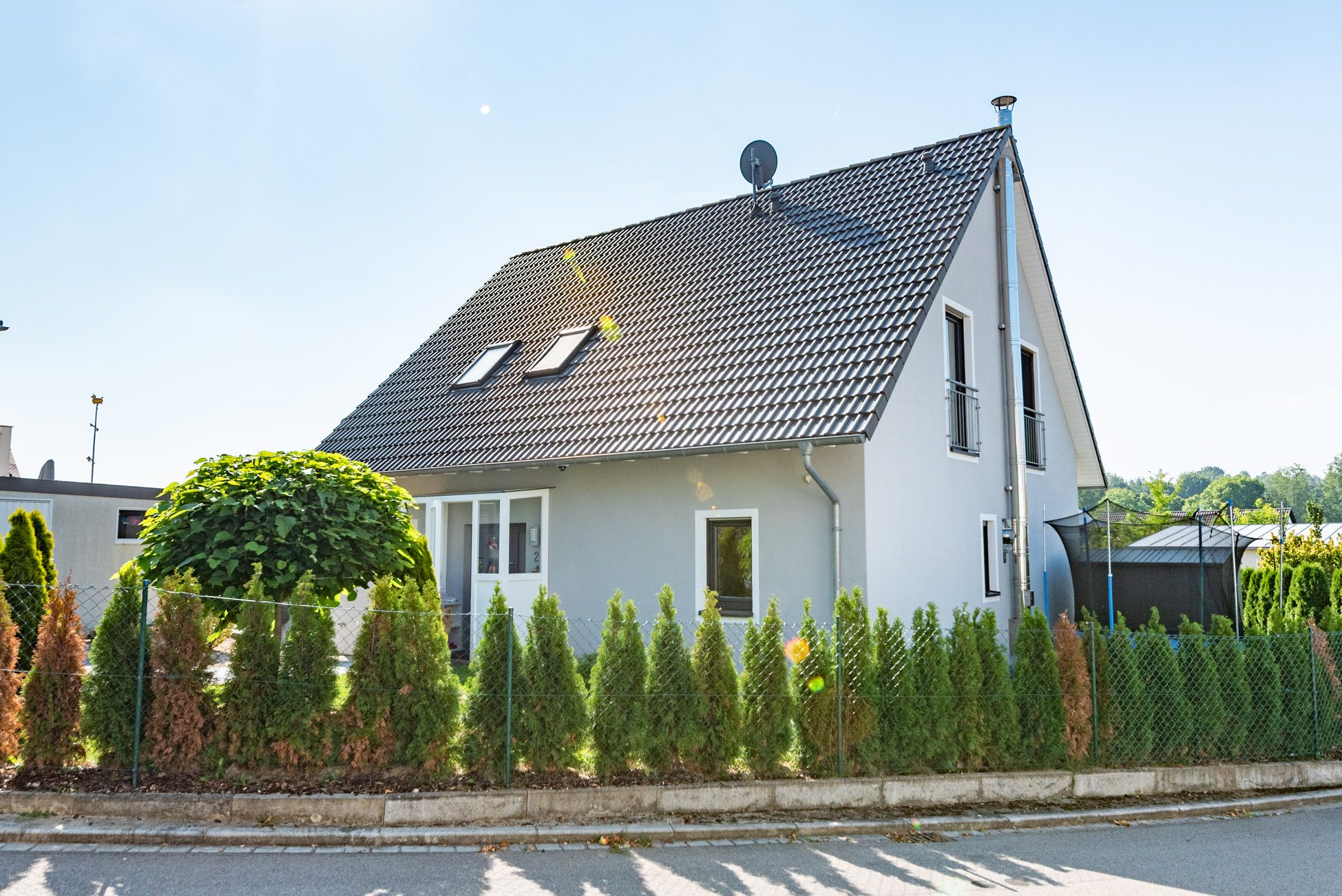 Aigner Immobilien GmbH - Immobilienangebot - 86567 Hilgertshausen-Tandern - Hilgertshausen-Tandern - Einfamilienhaus - Schönes und energieeffizientes Einfamilienhaus mit großem Garten in Hilgertshausen!