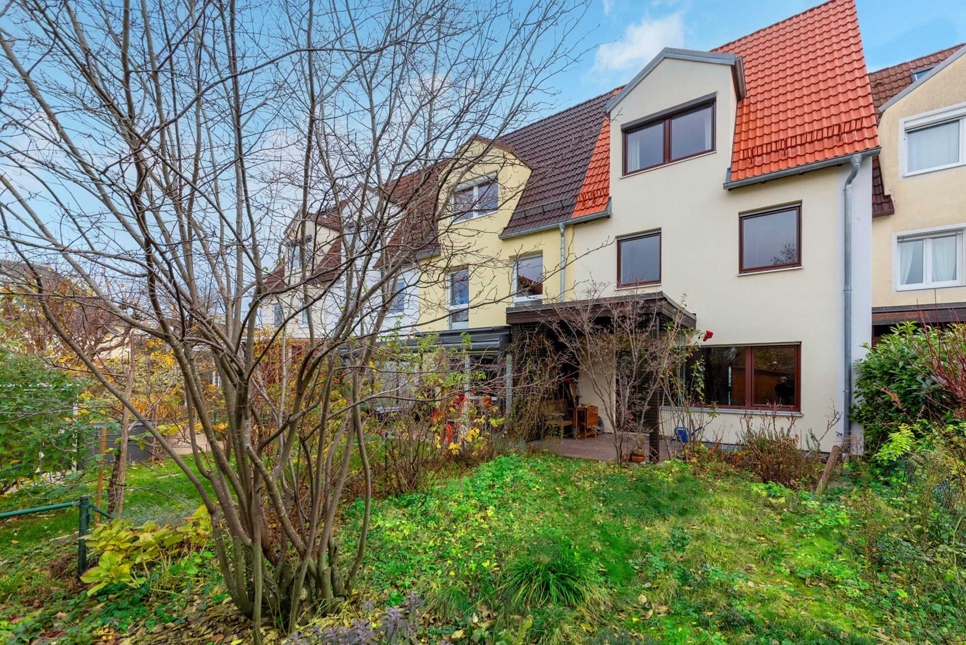 Aigner Immobilien GmbH - Immobilienangebot - 81245 München - Aubing - Reihenmittelhaus - Großzügig und ruhig Wohnen! Reihenmittelhaus mit Platz für die ganze Familie