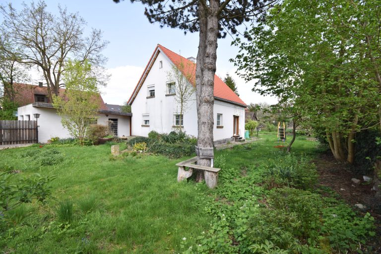 Aigner Immobilien GmbH - Immobilienangebot - 85375 Neufahrn b.Freising - Neufahrn b.Freising - Baugrund für Ein- / Zweifamilienhäuser - Baugrundstück für Doppel- oder Mehrfamilienhaus mit Altbestand in Neufahrn