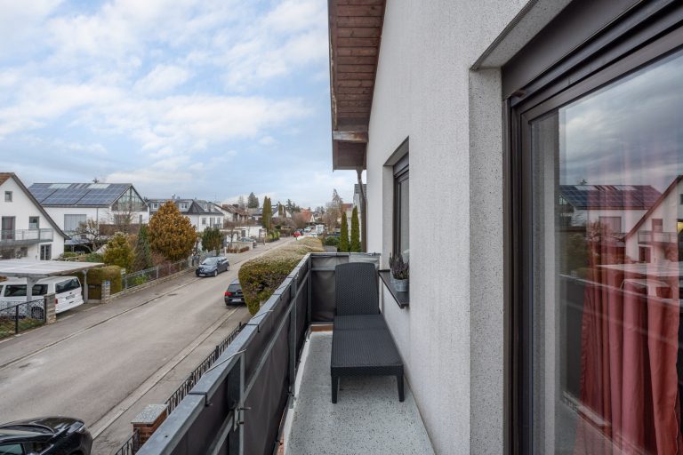 Aigner Immobilien GmbH - Immobilienangebot - 81825 München - Trudering - Mehrfamilienhaus - Investieren und Wohlfühlen: Vielseitiges Mehrfamilienhaus mit vier Einheiten