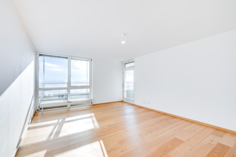 Aigner Immobilien GmbH - Immobilienangebot - 81243 München - Aubing - Etagenwohnung - Stilvoll wohnen mit Weitblick - 3-Zimmer Wohnung, saniert und lichtdurchflutet