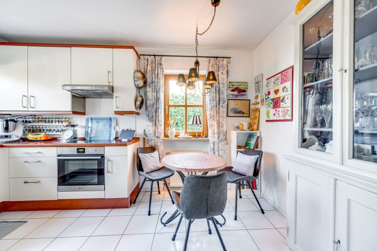 Aigner Immobilien GmbH - Immobilienangebot - 80939 München - Milbertshofen - Doppelhaushälfte - Wohnen auf mehreren Ebenen - Doppelhaushälfte mit außergewöhnlichem Raumgefühl