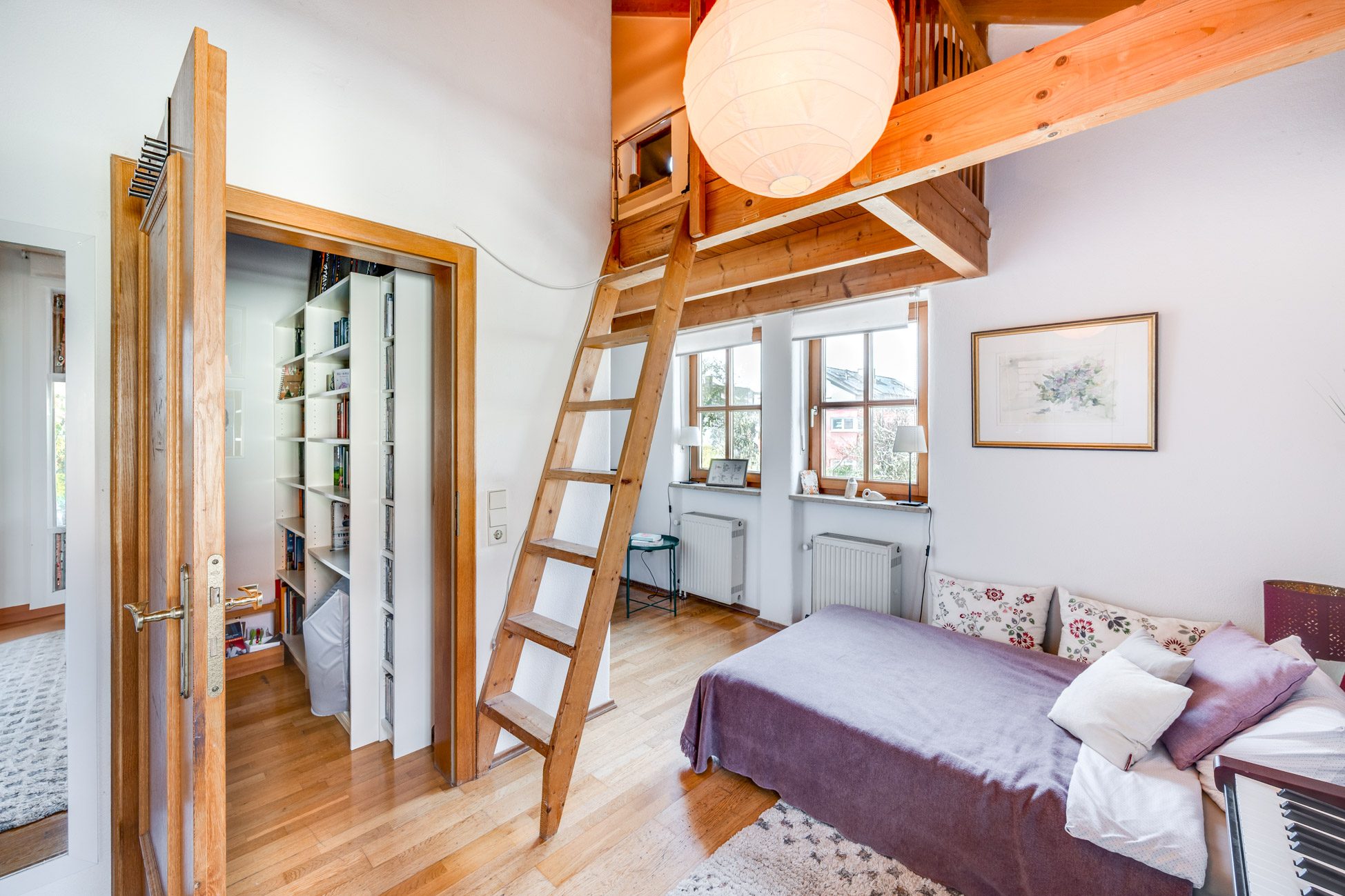 Aigner Immobilien GmbH - Immobilienangebot - 80939 München - Milbertshofen - Doppelhaushälfte - Wohnen auf mehreren Ebenen - Doppelhaushälfte mit außergewöhnlichem Raumgefühl