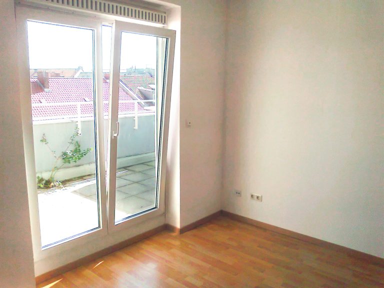 Aigner Immobilien GmbH - Immobilienangebot - 80809 München - Milbertshofen - Dachgeschosswohnung - Vermietete 1-Zimmer-Dachgeschosswohnung in zentraler Wohnlage