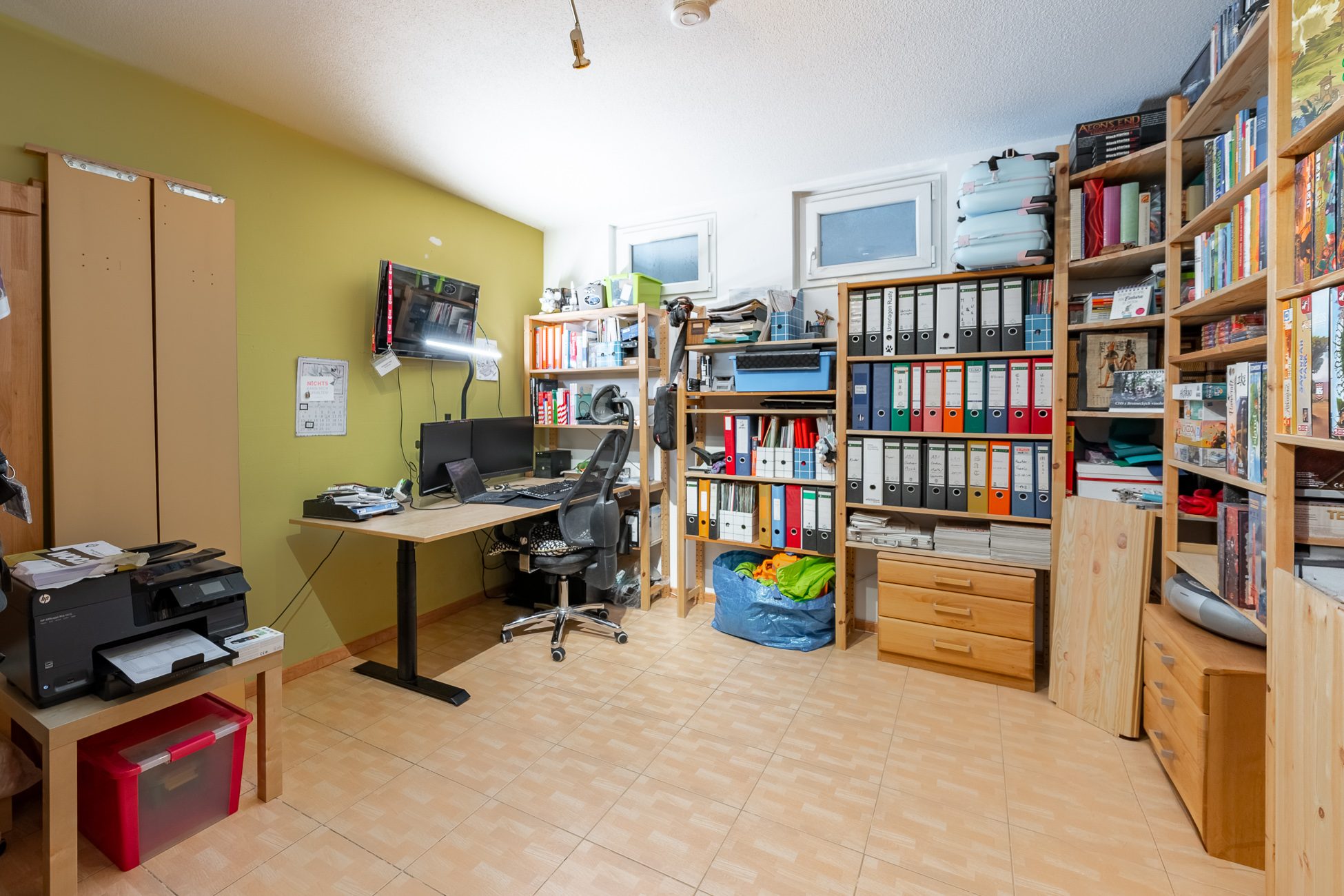 Aigner Immobilien GmbH - Immobilienangebot - 82256 Fürstenfeldbruck - Fürstenfeldbruck-Stadt - Erdgeschosswohnung - Gartentraum sucht Familie! 3,5-Zimmer-Wohnung mit Hobbyraum in Randlage FFB