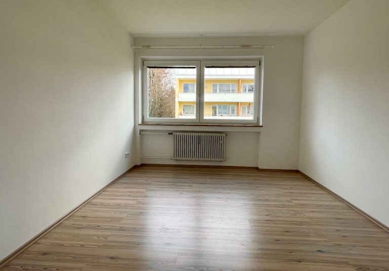 Aigner Immobilien GmbH - Immobilienangebot - 81377 München - Großhadern - Etagenwohnung - Helle, ruhige 3,5-Zimmer-Wohnung in gepflegter Anlage in Großhadern