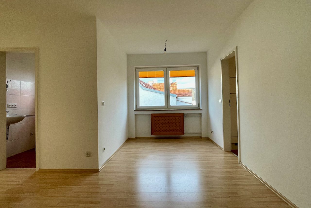 Aigner Immobilien GmbH - Immobilienangebot - 81377 München - Großhadern - Etagenwohnung - Helle, ruhige 3,5-Zimmer-Wohnung in gepflegter Anlage in Großhadern