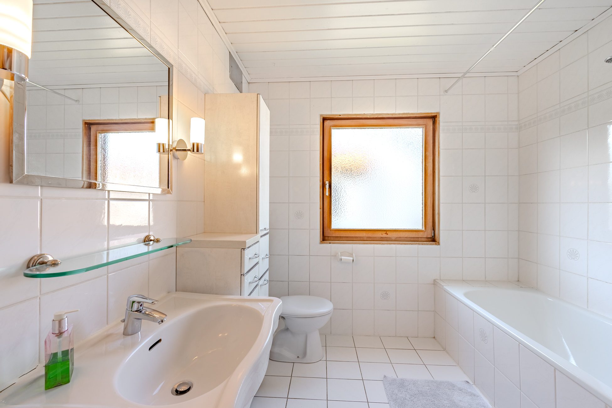 Aigner Immobilien GmbH - Immobilienangebot - 85375 Neufahrn b.Freising - Neufahrn b.Freising - Doppelhaushälfte - Charmante Doppelhaushälfte mit Einliegerwohnung und viel Potenzial!