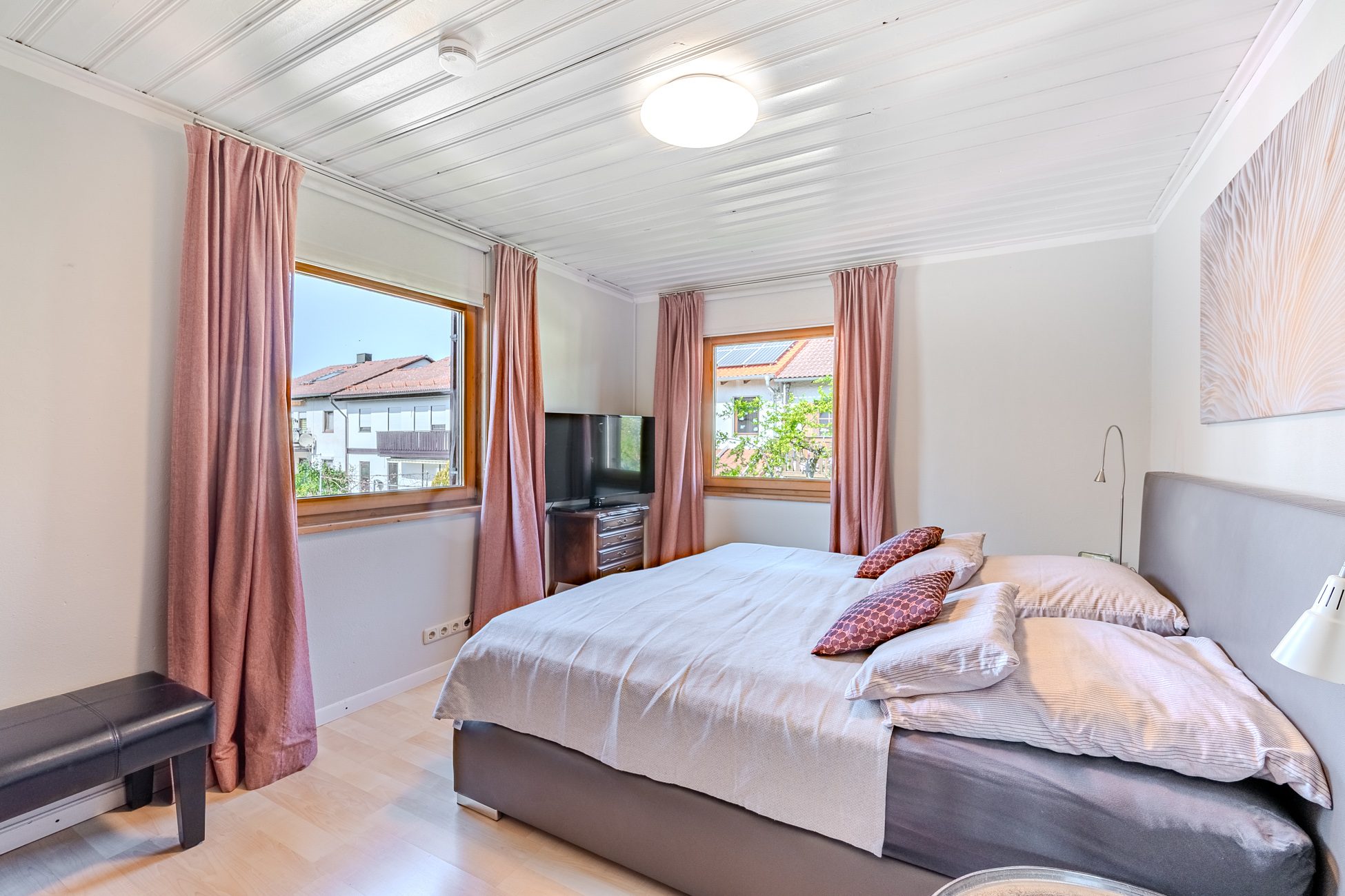 Aigner Immobilien GmbH - Immobilienangebot - 85375 Neufahrn b.Freising - Neufahrn b.Freising - Doppelhaushälfte - Charmante Doppelhaushälfte mit Einliegerwohnung und viel Potenzial!