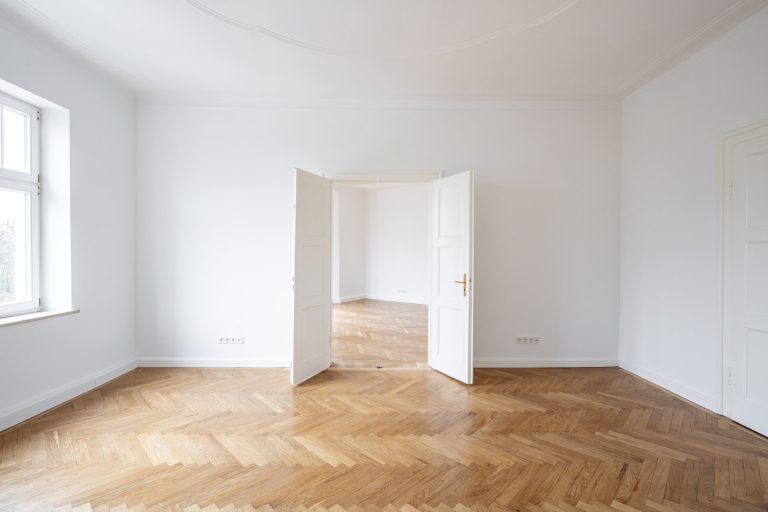 Aigner Immobilien GmbH - Immobilienangebot - 81675 München - Bogenhausen - Büro - Parkblick hinter dem Prinzregententheater - Eleganter Altbau mit Stuck, edlem Parkett & hohen Decken