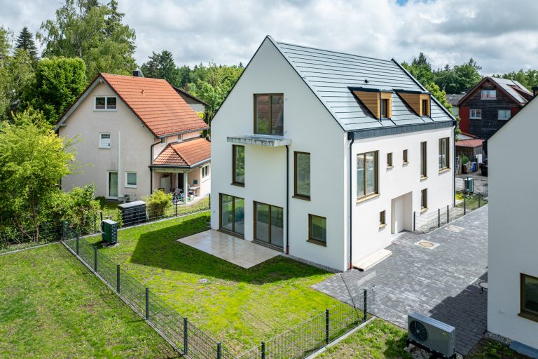 Aigner Immobilien GmbH - Immobilienangebot - 81249 München - Lochhausen - Doppelhaushälfte - Haus 4: Urban und naturnah! – Neubau Doppelhaushälfte an der Aubinger-Lohe