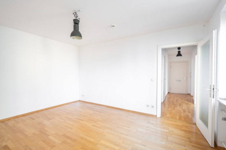 Aigner Immobilien GmbH - Immobilienangebot - 80797 München - Schwabing - Etagenwohnung - Helle, gut geschnittene 2-Zimmer-Wohnung in zentraler Lage