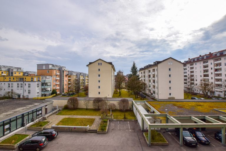 Aigner Immobilien GmbH - Immobilienangebot - 80689 München - Laim - Etagenwohnung - Langjährig vermietete 1-Zimmer-Wohnung mit Südbalkon in Laim