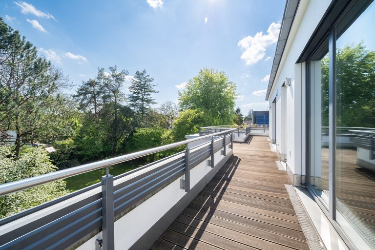 Aigner Immobilien GmbH - Immobilienangebot - 82166 Gräfelfing - Gräfelfing - Häuser - Villa im begehrten Gräfelfing: Ihr Rückzugsort auf traumhaftem Grundstück