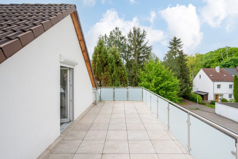 Aigner Immobilien GmbH - Immobilienangebot - 82024 Taufkirchen - Taufkirchen (LK München Süd) - Reiheneckhaus - Seltene Gelegenheit: Reiheneckhaus mit modernem Anbau & grossem Garten in Taufkirchen