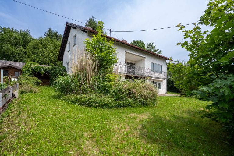 Aigner Immobilien GmbH - Immobilienangebot - 85250 Altomünster - Altomünster - Einfamilienhaus - Einfamilienhaus mit Garten in idyllischer Lage - Unterzeitlbach