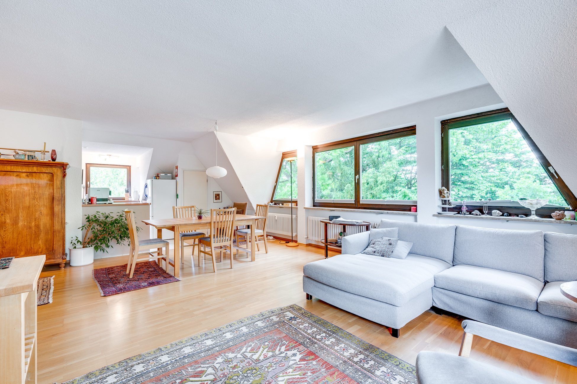 Aigner Immobilien GmbH - Immobilienangebot - 81479 München - Solln - Dachgeschosswohnung - Über den Dächern von Solln - Maissonettewohnung mit Potenzial und sonniger Dachterrasse
