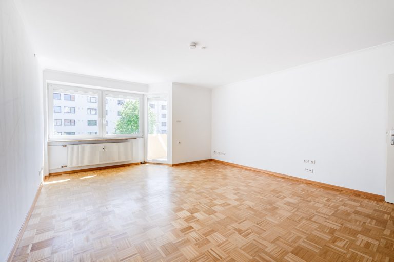 Aigner Immobilien GmbH - Immobilienangebot - 81677 München - Bogenhausen - Etagenwohnung - Licht, Lage, Lebensqualität - 3-Zimmer-Wohnung mit Süd-Balkon