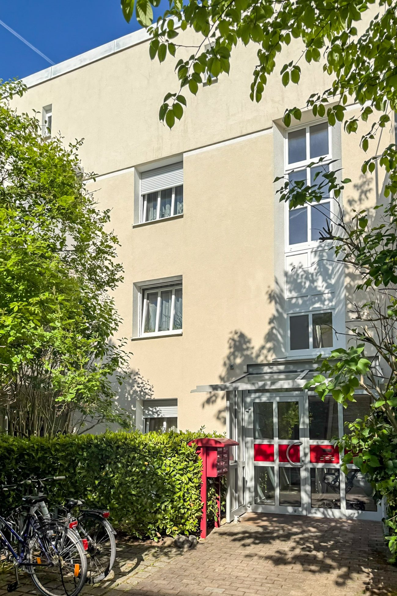 Aigner Immobilien GmbH - Immobilienangebot - 81241 München - Pasing - Erdgeschosswohnung - Charmante 1-Zimmer-Wohnung mit großem Garten in Pasing