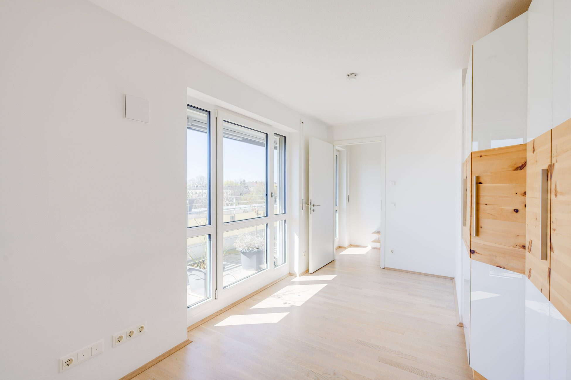 Aigner Immobilien GmbH - Immobilienangebot - 80933 München - Feldmoching - Etagenwohnung - Großzügige 4-Zimmer-Wohnung mit Platz für die ganze Familie und Blick ins Grüne