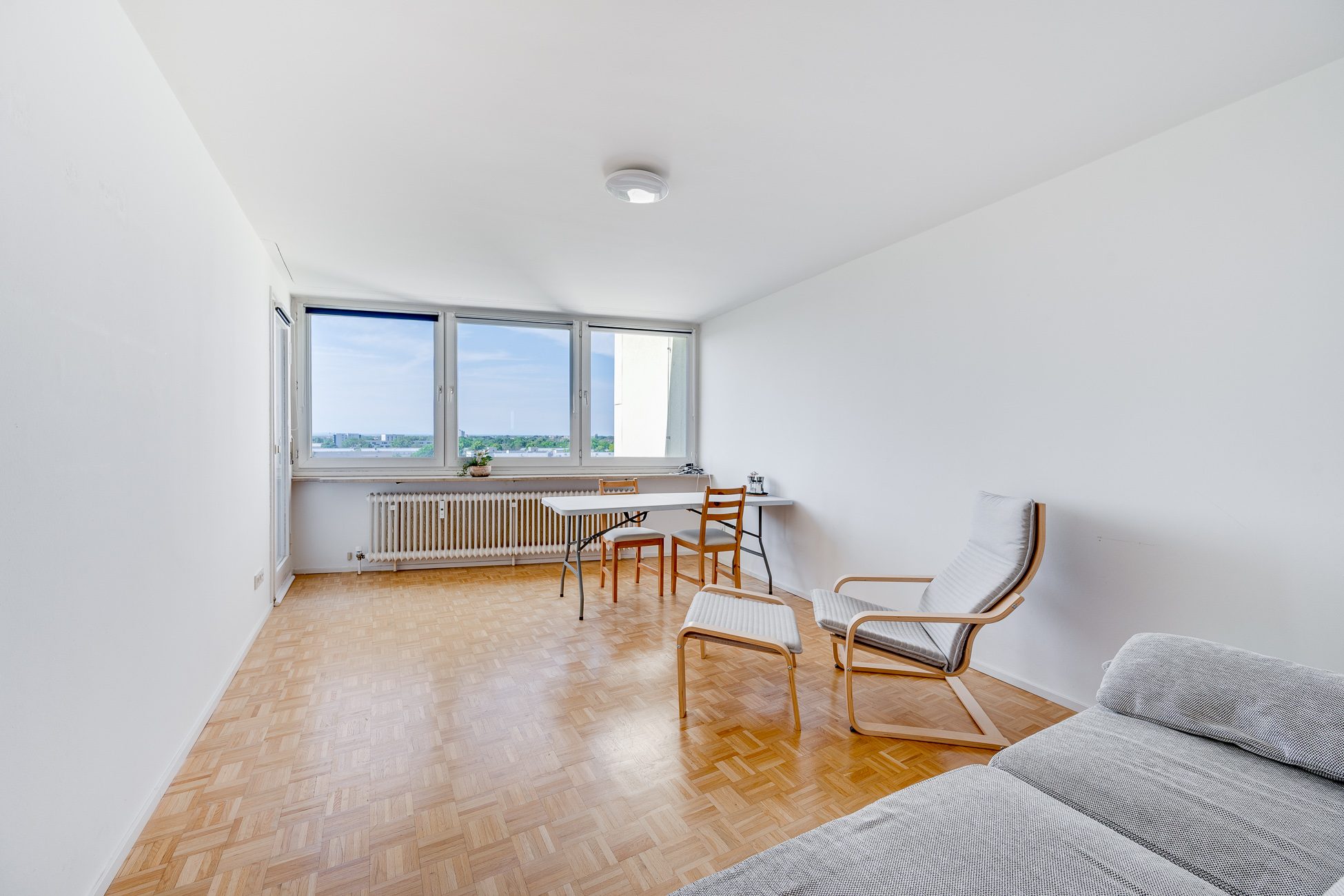 Aigner Immobilien GmbH - Immobilienangebot - 81673 München - Berg am Laim - Etagenwohnung - 2,5-Zimmer -Wohnung mit Südbalkon und Alpenblick in Berg am Laim