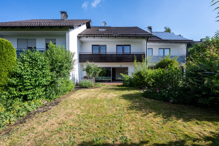 Aigner Immobilien GmbH - Immobilienangebot - 85604 Zorneding - Zorneding - Reihenmittelhaus - Viel Platz für Ideen: Großes Reihenmittelhaus in ruhiger Lage von Zorneding
