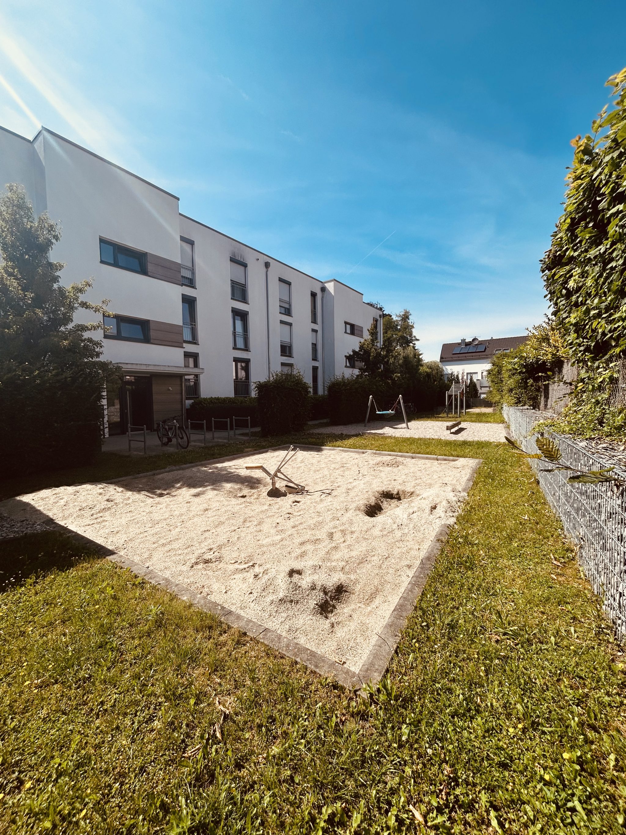 Aigner Immobilien GmbH - Immobilienangebot - 85757 Karlsfeld - Karlsfeld - Etagenwohnung - Moderne 3-Zimmer-Wohnung mit schönem Balkon und guter Infrastruktur in Karlsfeld!