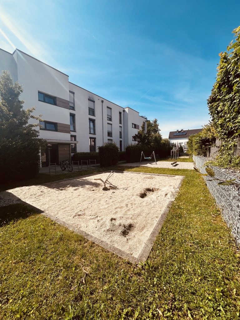 Aigner Immobilien GmbH - Immobilienangebot - 85757 Karlsfeld - Karlsfeld - Etagenwohnung - Moderne 3-Zimmer-Wohnung mit schönem Balkon und guter Infrastruktur in Karlsfeld!