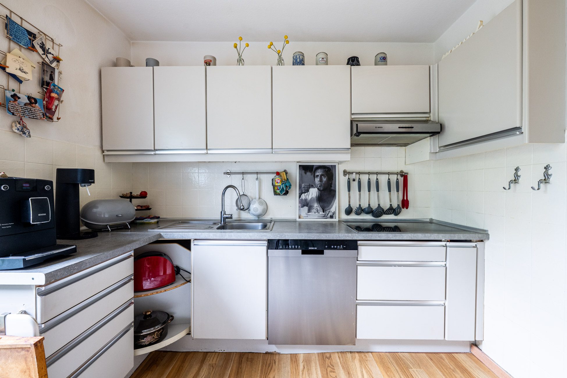 Aigner Immobilien GmbH - Immobilienangebot - 81241 München - Laim - Reiheneckhaus - Modernisiertes Reiheneckhaus mit großem Grundstück - Einziehen und Wohlfühlen!