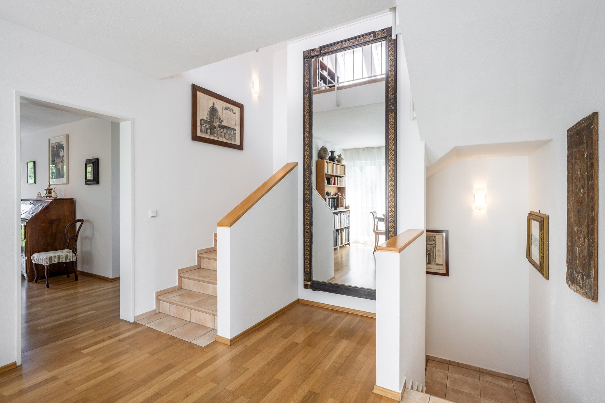 Aigner Immobilien GmbH - Immobilienangebot - 81247 München - Obermenzing - Einfamilienhaus - Eleganz trifft Raumvielfalt – Gepflegtes Einfamilienhaus mit gehobener Ausstattung in Obermenzing