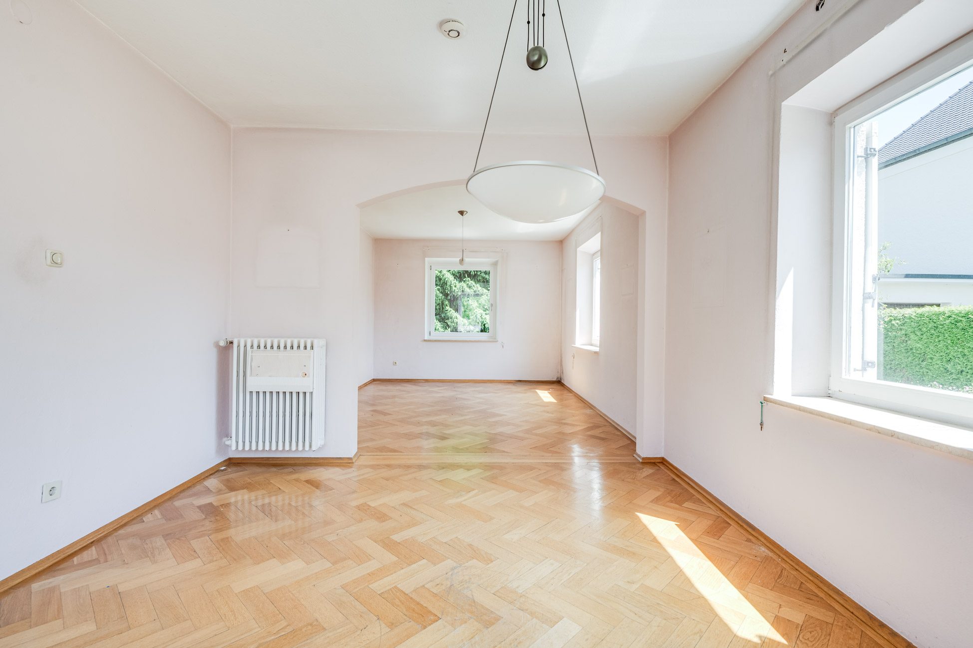 Aigner Immobilien GmbH - Immobilienangebot - 80686 München - Laim - Einfamilienhaus - Charmante Rarität im Kaffeemühlenstil – Einfamilienhaus mit Potenzial aus den 1930er Jahren